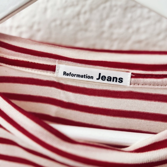 Reformation Cropped Long Sleeve - Picture 2 of 3